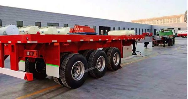 Cần bán xe đầu kéo phẳng có trục ba trục tại Hải Phòng, Việt Nam