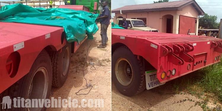 B&aacute;n xe tải đầu k&eacute;o giường thấp Triaxle 90 tấn tại Ghana