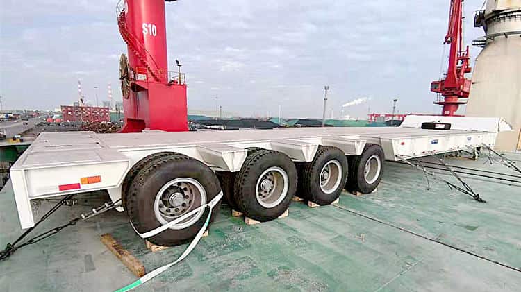 Xe k&eacute;o cổ ngỗng 4 trục để b&aacute;n tải trước ở Zimbabwe