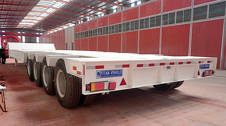 Xe k&eacute;o cổ ngỗng 4 trục để b&aacute;n tải trước ở Zimbabwe