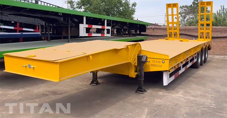 3 Axles Heavy Loader Trailer for Sale