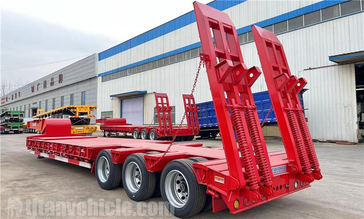 Cần b&aacute;n xe đầu k&eacute;o giường thấp Tri Axle 80 Ton ở Suriname