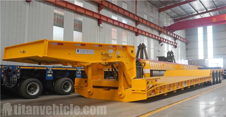 B&aacute;n Rơmo&oacute;c Cổ Ngỗng 4 Trục 150 Tấn Tại Việt Nam