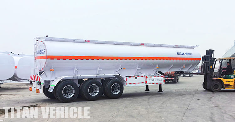 3 Axle 45000 Liters Fuel Tanker for Sale in Van Phong Vietnam