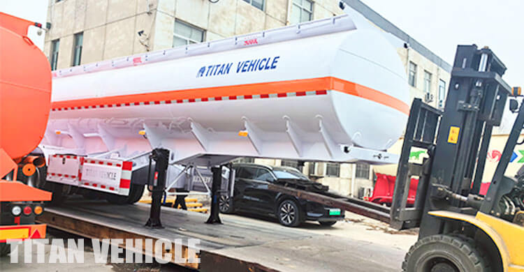 3 Axle 45000 Liters Fuel Tanker for Sale in Van Phong Vietnam