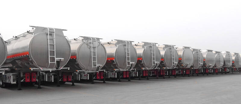 Rơ mo&oacute;c chở xăng dầu TITAN