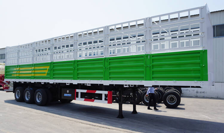 3 Axle 60 Ton Bulk Cargo Fence Semi Trailer for Sale