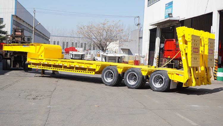 3 Axle Semi Low Loader Trailer for Sale in Mauritania