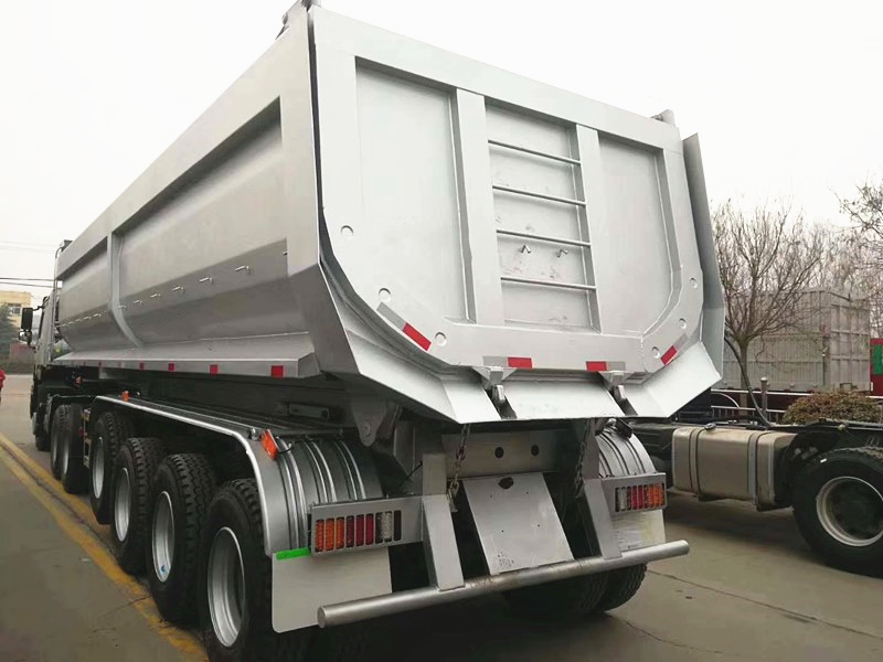 4 Axle End Dump Trailer
